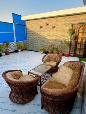 Paint house home in karachi 2 bedroom aprtment